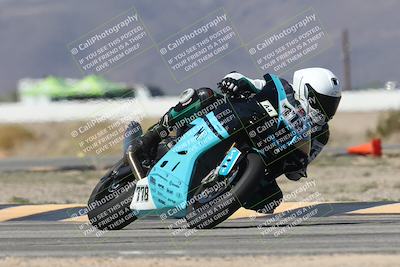 media/Oct-02-2025-Racers Edge (Thu) [[2c91cb6ab3]]/2-A Group/Session 3-Turn 4 Part 2 (1145am)/